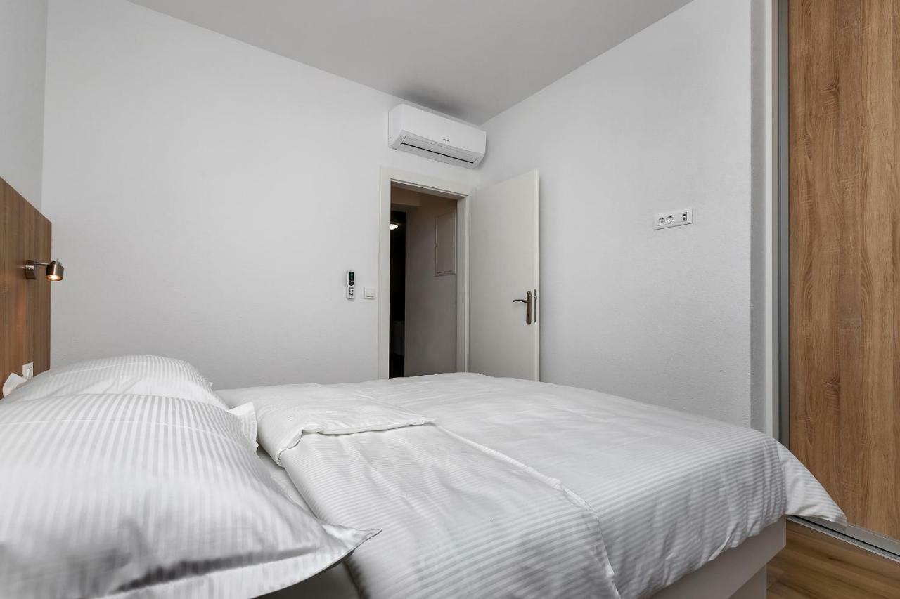Apartmani Daniela Podgora Dış mekan fotoğraf